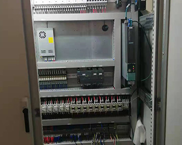خزانة كهربائية لماكينة تزيين المعادن